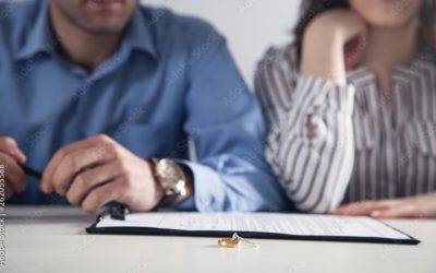 11 TIPS FOR SEPARATING YOUR FINANCES WHEN NAVIGATING DIVORCE